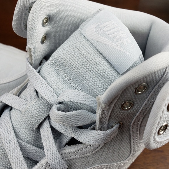 🦈  Air Jordan 1 KO High OG Quilted Platinum White - Picture 6 of 8